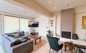 Manoshouse